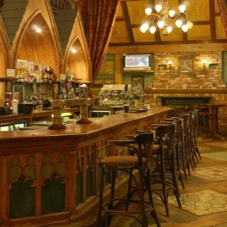 Temple Gate Hotel 